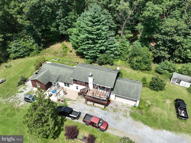 357 PINE GROVE RD, Gardners, PA 17324