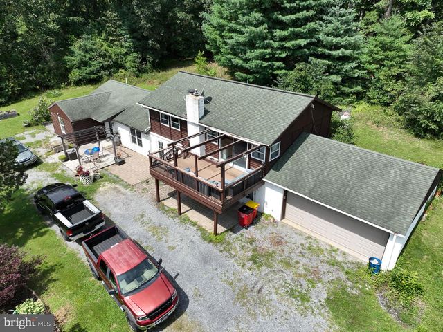 357 PINE GROVE RD, Gardners, PA 17324