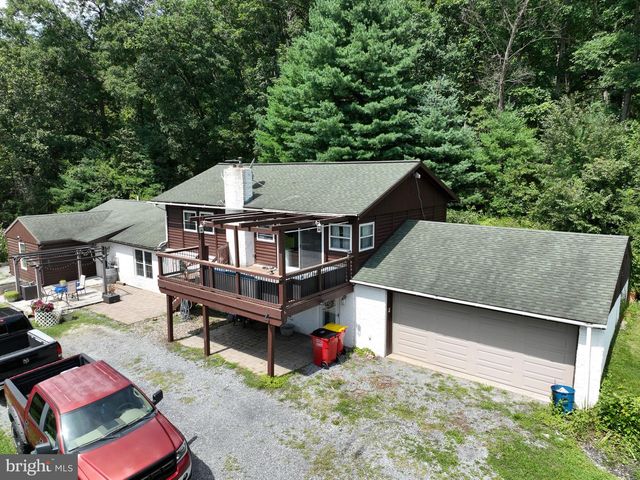 357 PINE GROVE RD, Gardners, PA 17324