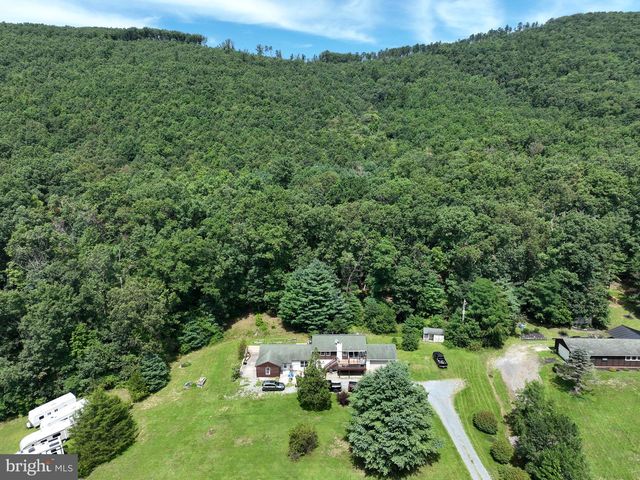 357 PINE GROVE RD, Gardners, PA 17324