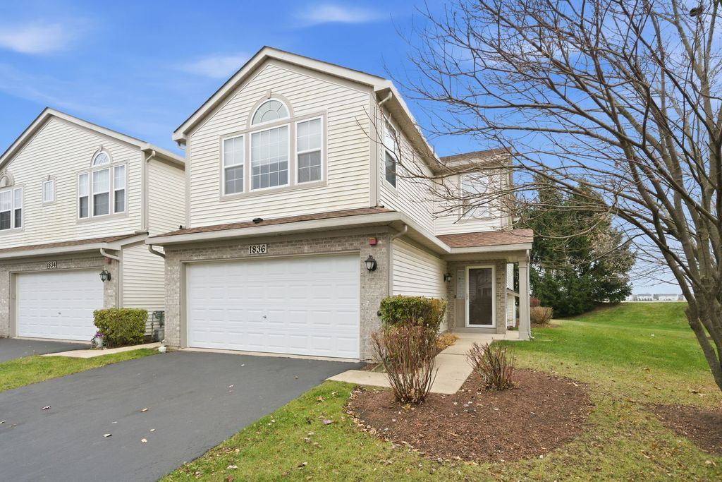1836 Candlelight Circle 1836, Montgomery, IL 60538