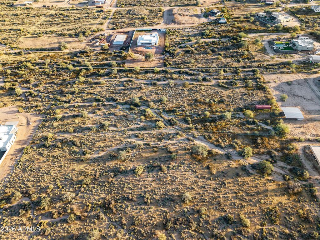 Image 11 of property listing at 0 E Via Dona Road F-G, Rio Verde, AZ 85263