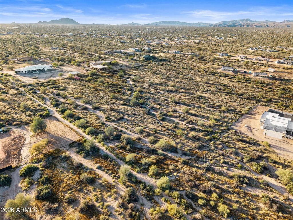 Image 13 of property listing at 0 E Via Dona Road F-G, Rio Verde, AZ 85263