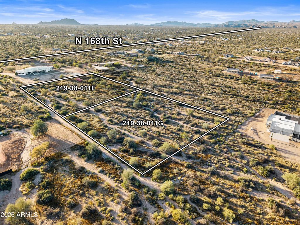 Image 14 of property listing at 0 E Via Dona Road F-G, Rio Verde, AZ 85263
