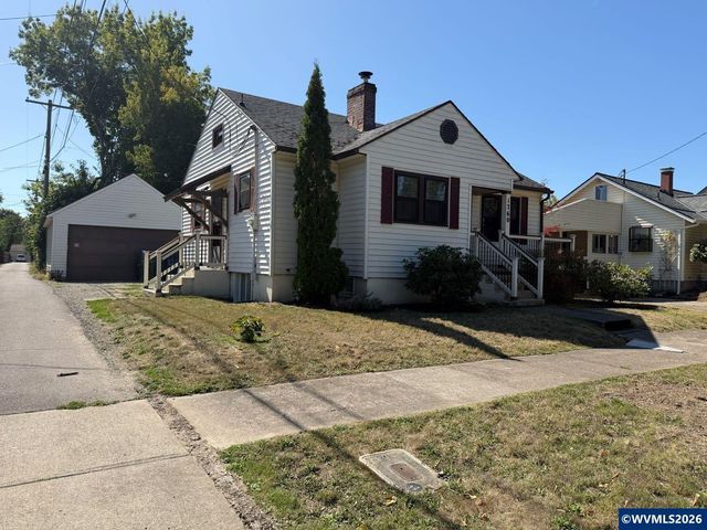 1760 Norway St NE, Salem, OR 97301