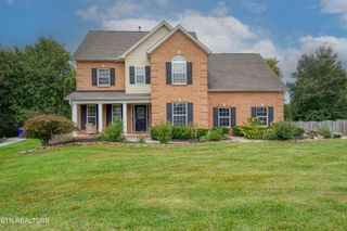 12509 Coral Reef Circle, Knoxville, TN 37922
