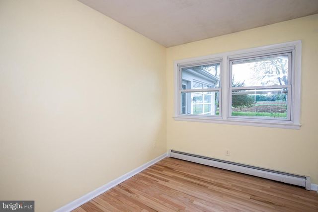 392 EXTONVILLE RD, Allentown, NJ 08501