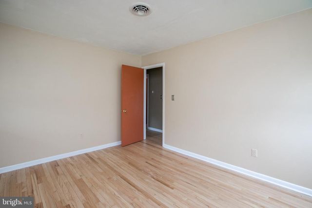 392 EXTONVILLE RD, Allentown, NJ 08501