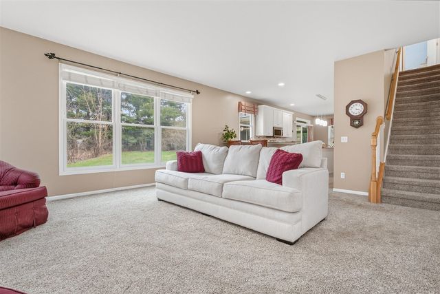 8149 Barony Point, Mattawan, MI 49071