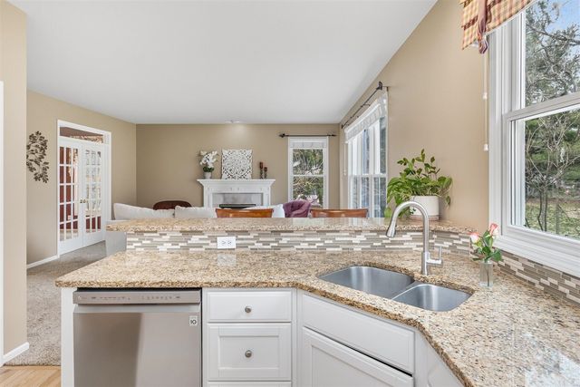 8149 Barony Point, Mattawan, MI 49071