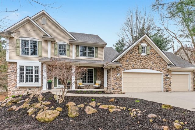 8149 Barony Point, Mattawan, MI 49071