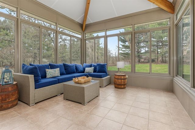 8149 Barony Point, Mattawan, MI 49071