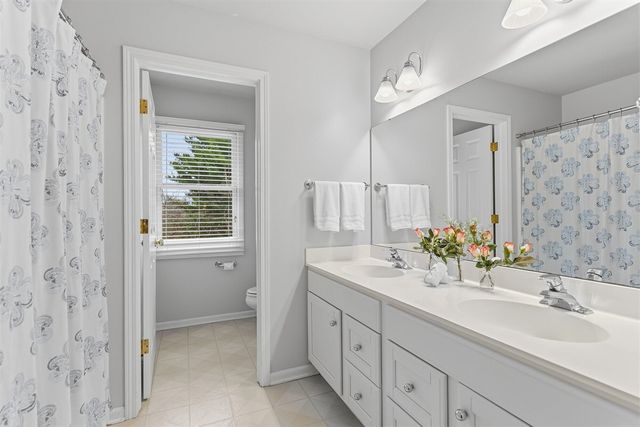 8149 Barony Point, Mattawan, MI 49071