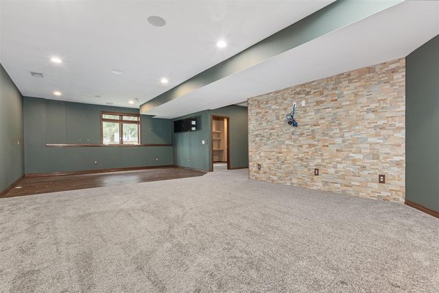 8149 Barony Point, Mattawan, MI 49071