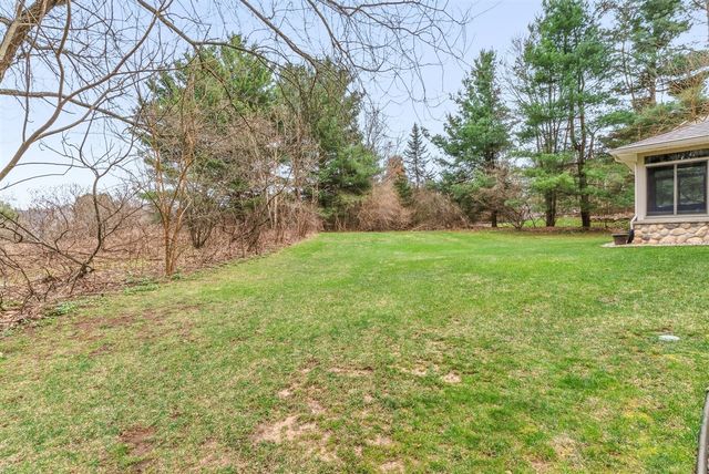 8149 Barony Point, Mattawan, MI 49071