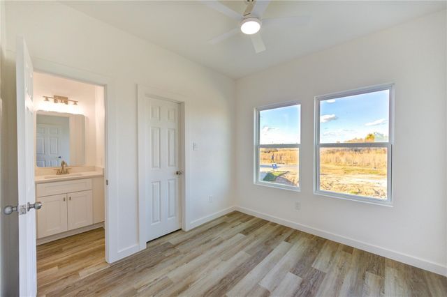 504 Road 5822, Cleveland, TX 77327