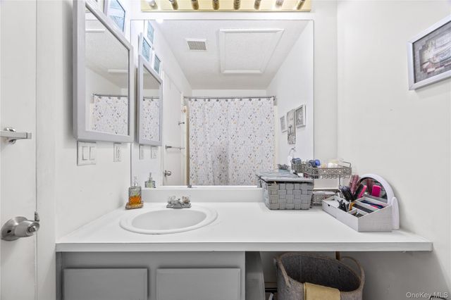 1904 Daly Avenue A, Bronx, NY 10460