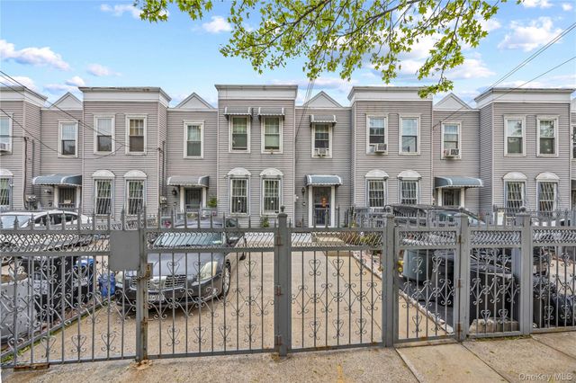 1904 Daly Avenue A, Bronx, NY 10460