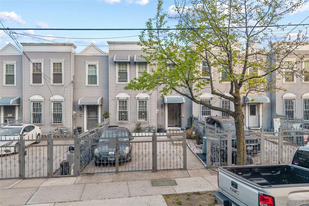 1904 Daly Avenue A, Bronx, NY 10460