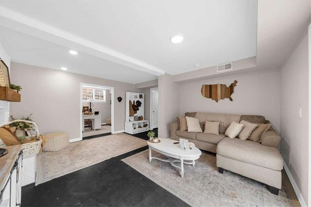 100 Hood Drive, Rome, GA 30161