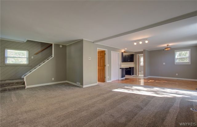 7501 Seneca Street, Elma, NY 14052