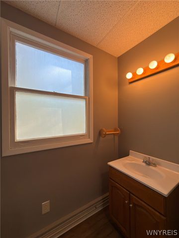 7501 Seneca Street, Elma, NY 14052