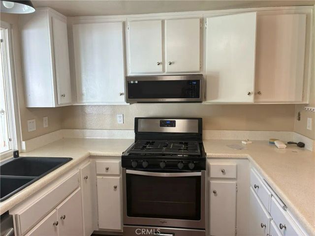 1120 Athena Court, Riverside, CA 92507