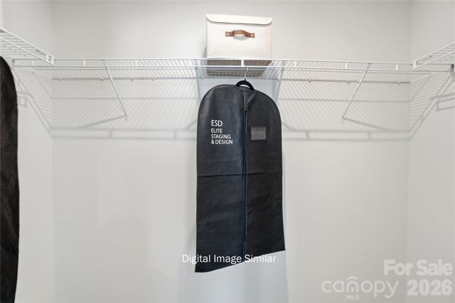 9314 Pagoda Oak Drive, Charlotte, NC 28269