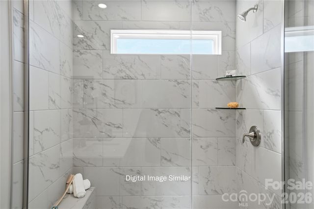 9314 Pagoda Oak Drive, Charlotte, NC 28269