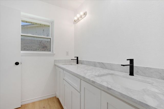 309 Pecan Street, Howe, TX 75459