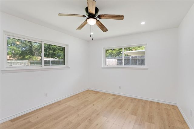 309 Pecan Street, Howe, TX 75459