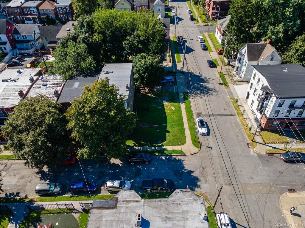69 Courtney Avenue, Newburgh, NY 12550