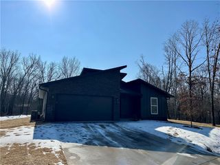 2 Fryer Lane, Bella Vista, AR 72715