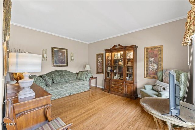 1 Emerald Court, Johnson City, TN 37604