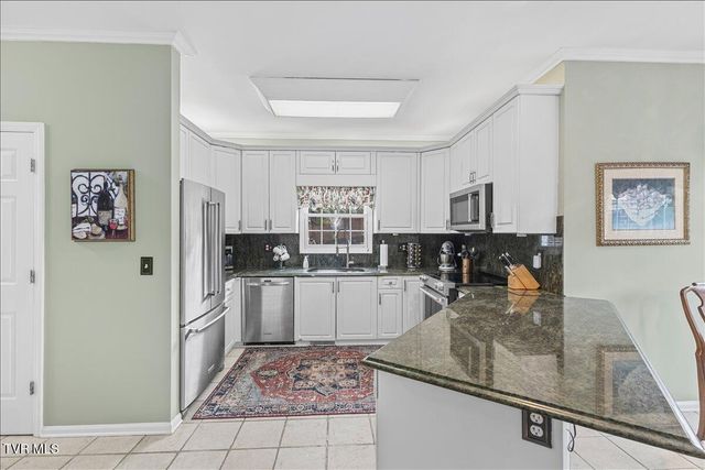 1 Emerald Court, Johnson City, TN 37604