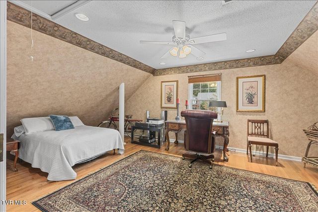 1 Emerald Court, Johnson City, TN 37604