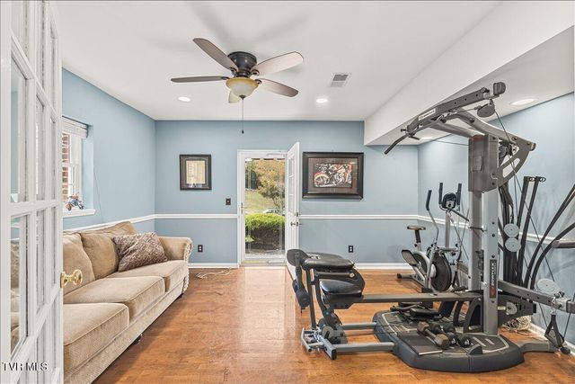 1 Emerald Court, Johnson City, TN 37604