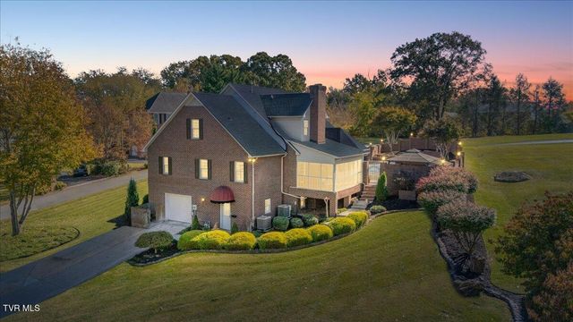 1 Emerald Court, Johnson City, TN 37604