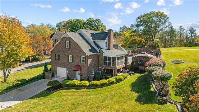 1 Emerald Court, Johnson City, TN 37604