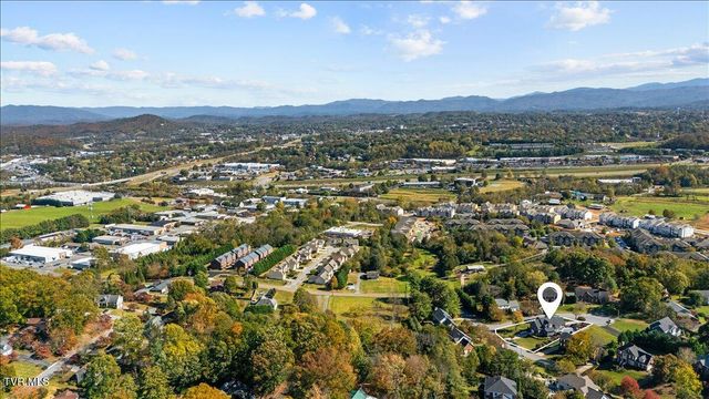 1 Emerald Court, Johnson City, TN 37604