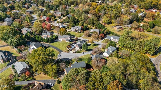 1 Emerald Court, Johnson City, TN 37604
