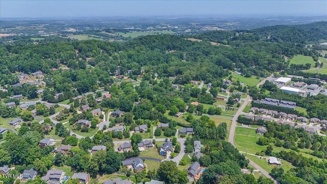 1 Emerald Court, Johnson City, TN 37604