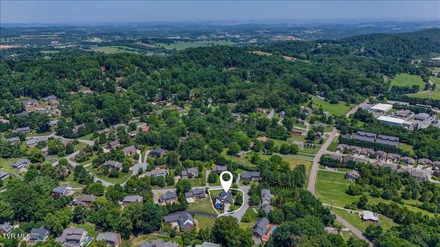 1 Emerald Court, Johnson City, TN 37604