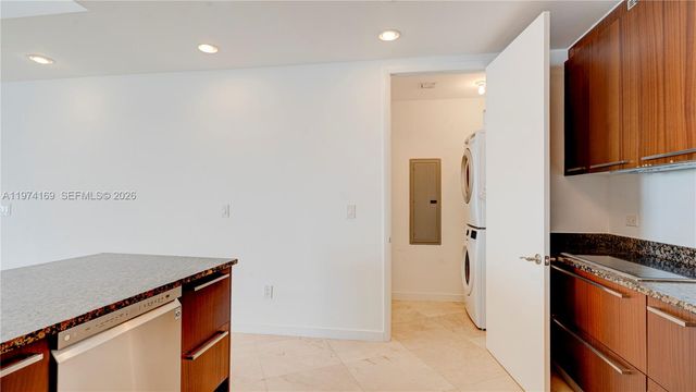 16001 Collins Ave 3007, Sunny Isles Beach, FL 33160