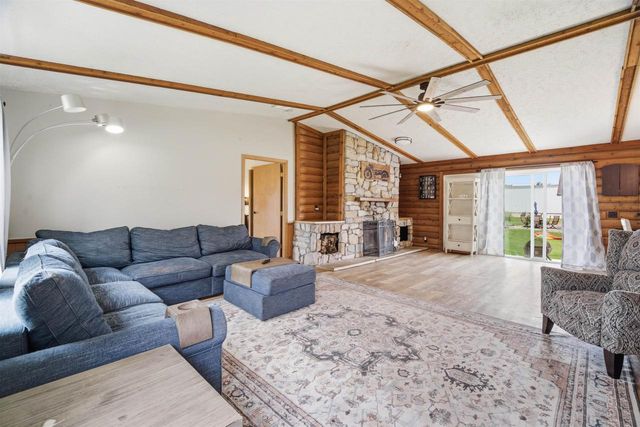 311 N 3RD STREET, Hilbert, WI 54129