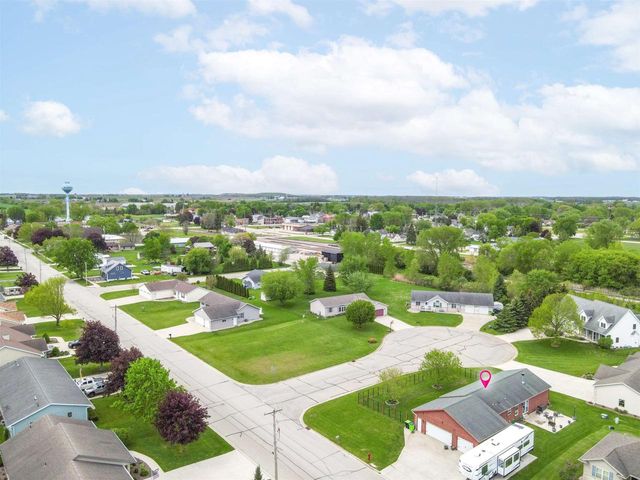 311 N 3RD STREET, Hilbert, WI 54129
