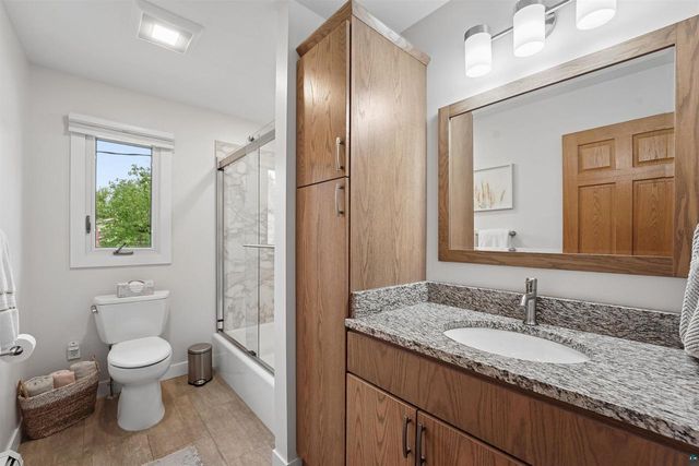 59 Highgate St, Superior, WI 54880