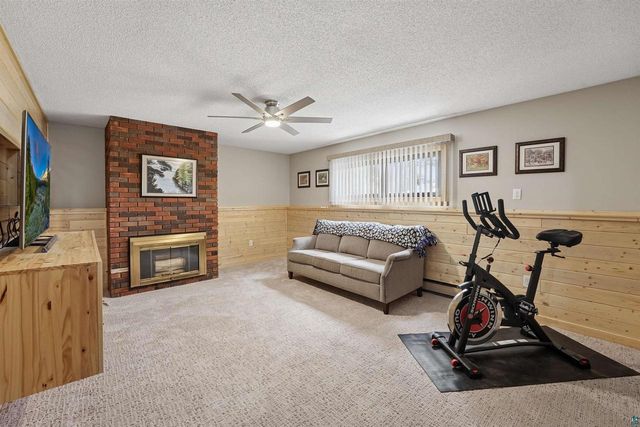 59 Highgate St, Superior, WI 54880