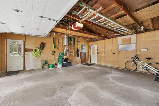 59 Highgate St, Superior, WI 54880