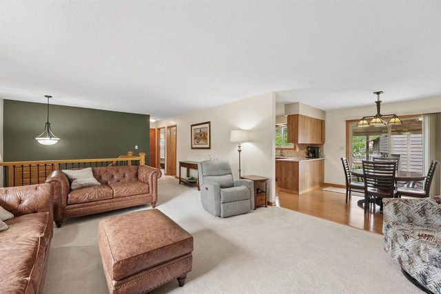 59 Highgate St, Superior, WI 54880